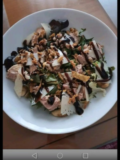 Una foto de Ensalada de atún
