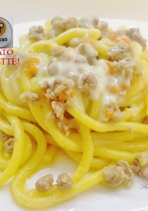 Foto di Bigoli co' l'arna (anatra) e fonduta piemontese