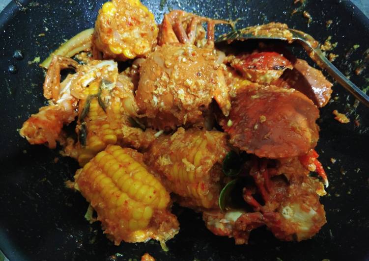 Cara Gampang Membuat Kepiting &amp; Jagung Saus Padang Pedas yang Menggugah Selera