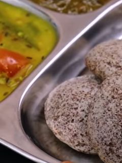 ராகி அரிசி இட்லி(ragi and rice idly recipe in tamil) செய்முறை முக்கிய புகைப்படம்