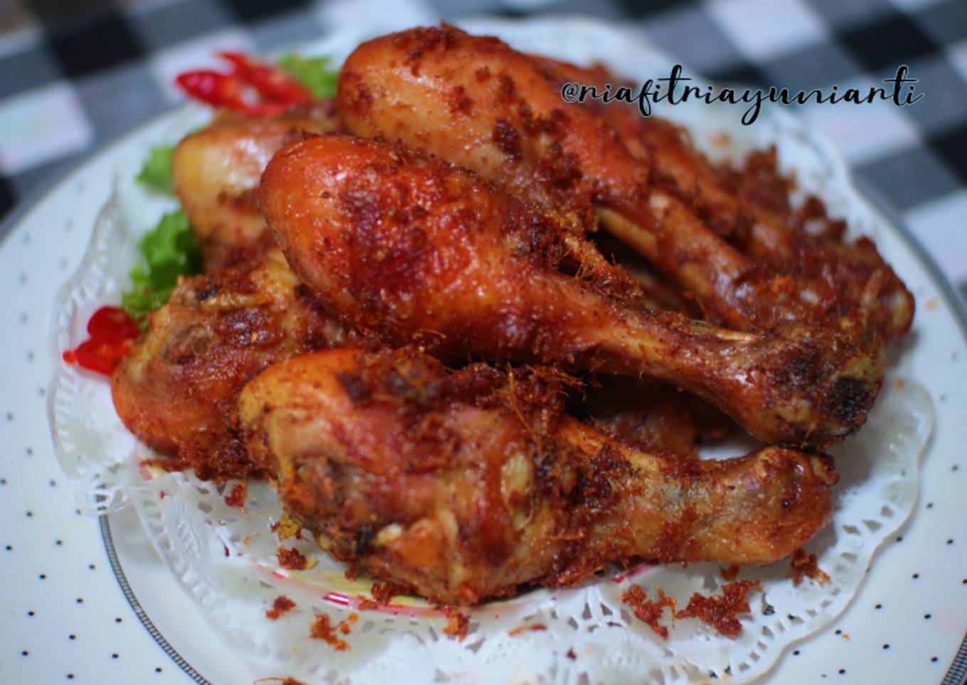 Ayam goreng lengkuas