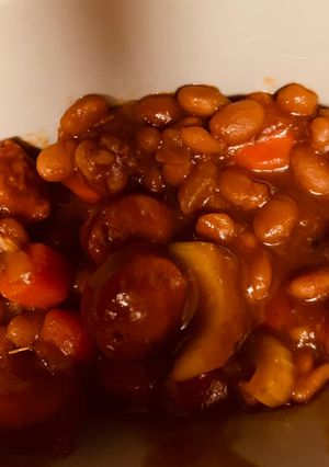 A picture of Serious Beans n’ Weenies.