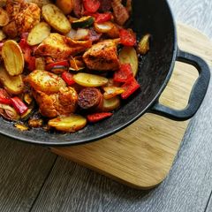 A picture of Spanish Chicken.