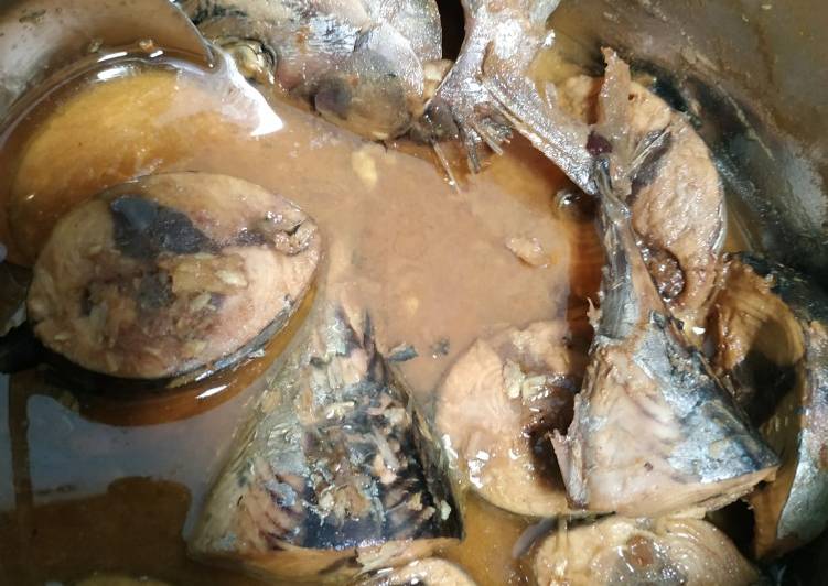 Bahan-bahan Ikan tuna masak mandar Sederhana dan Mudah Dibuat