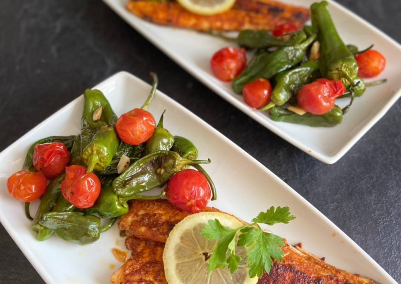 Tandoori Sea Bass with Garlic Padrón Peppers and Mango Chutney. 🐟🍋🌶🍅🫑