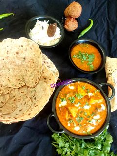 પનીર હાંડી (PANEER Handi Recipe in Gujarati) (Jain) રેસીપી મુખ્ય ફોટો
