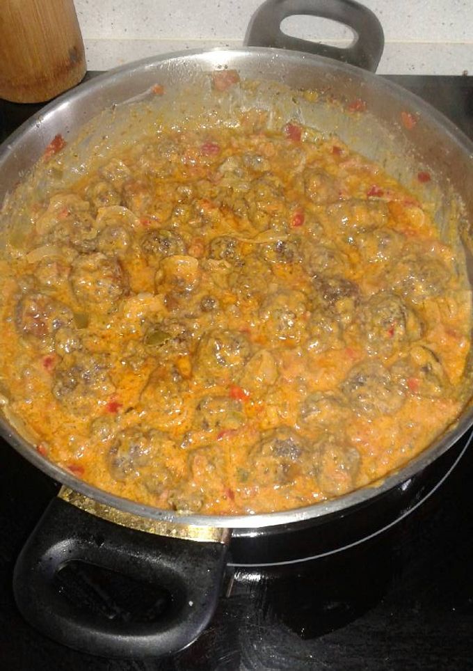 Una foto de Albóndigas con verdura