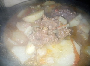 Una foto de Estofado de carne chica