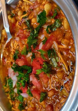 A picture of Matki misal.