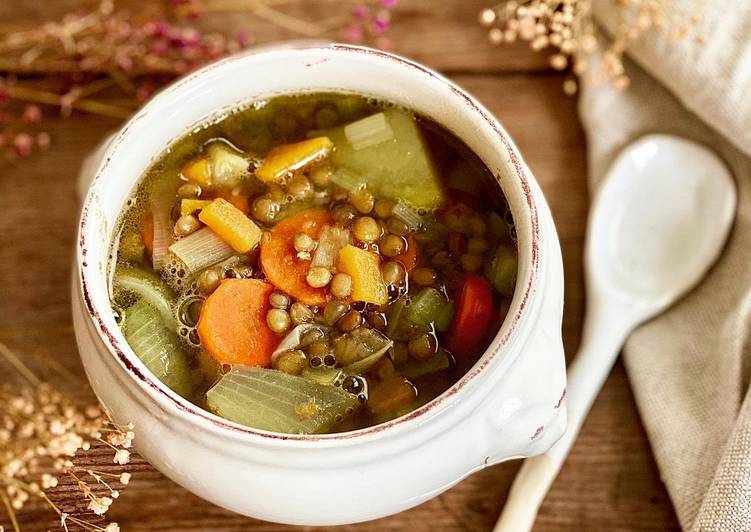 Lentejas con muchas verduras