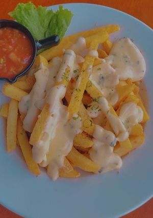 A picture of French fries.