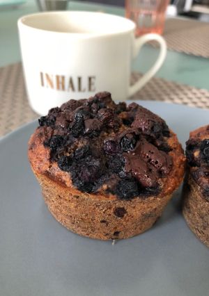 Áfonyás-csokis zabmuffin recept fotója