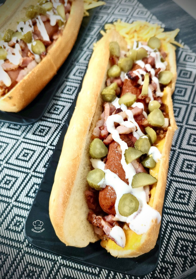 Una foto de Hot dog ranchero XL