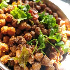 A picture of Chana Sabzi.