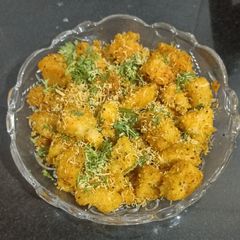 A picture of Masala Rava Idli.