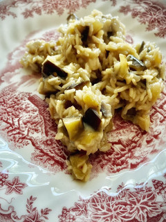 Una foto de Risotto de berenjena