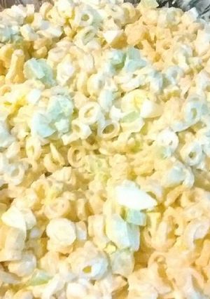 A picture of Grandma's Macaroni Salad.