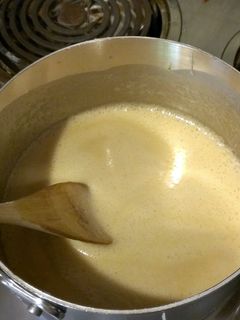 A picture of Buttermilk syrup.