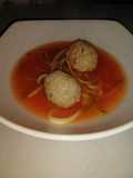 Albóndigas de pollo con verduras