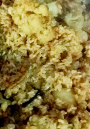 ফুলকপির ঘণ্ট(Phulkopi er ghonto recipe in bangla) রেসিপির প্রধান ছবি