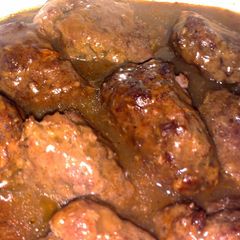 A picture of Juicy Salisbury Steak.