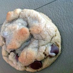 A picture of Laura's Chocolate Chip Cookies.