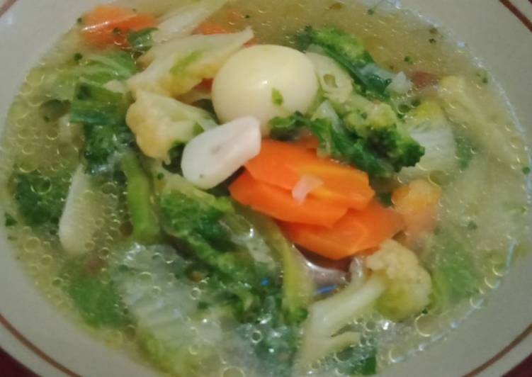 Resep Sayur sop bening🥦🥕 yang Enak Banget