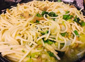 Una foto de Spaghetti verde sin lácteos