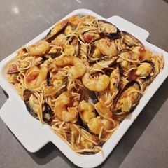 A picture of Seafood Spaghetti.