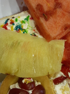 A picture of Mixed fruit pudding.