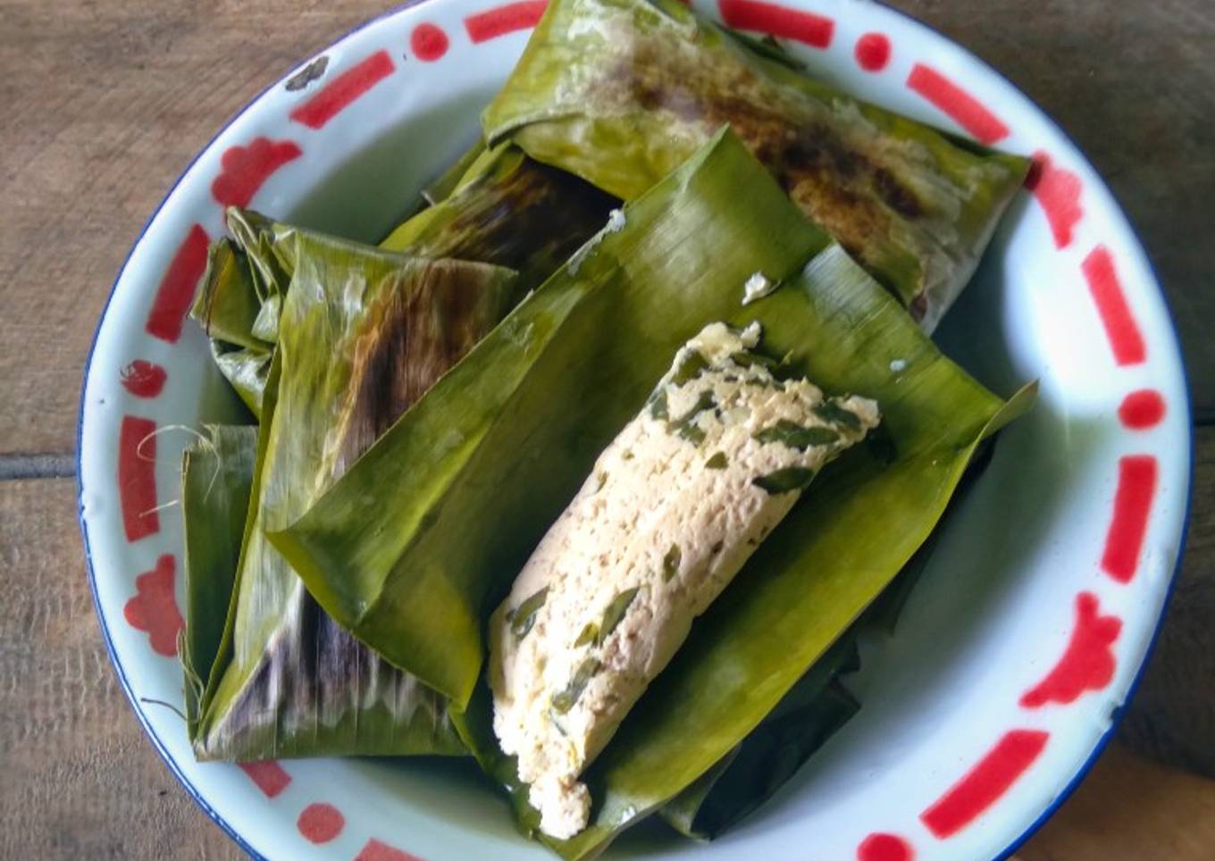 Pepes Bakar Tahu Kelor