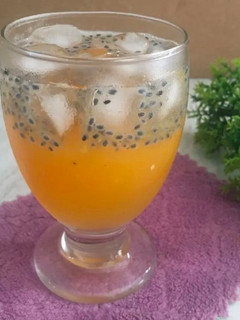 Foto resep Es Jeruk Selasih