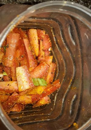 A picture of Carrot Pickle.