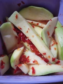 Foto resep Asinan Mangga Muda