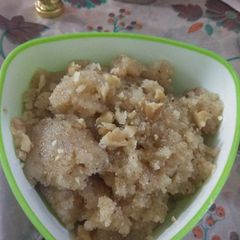 A picture of Suji ka halwa.