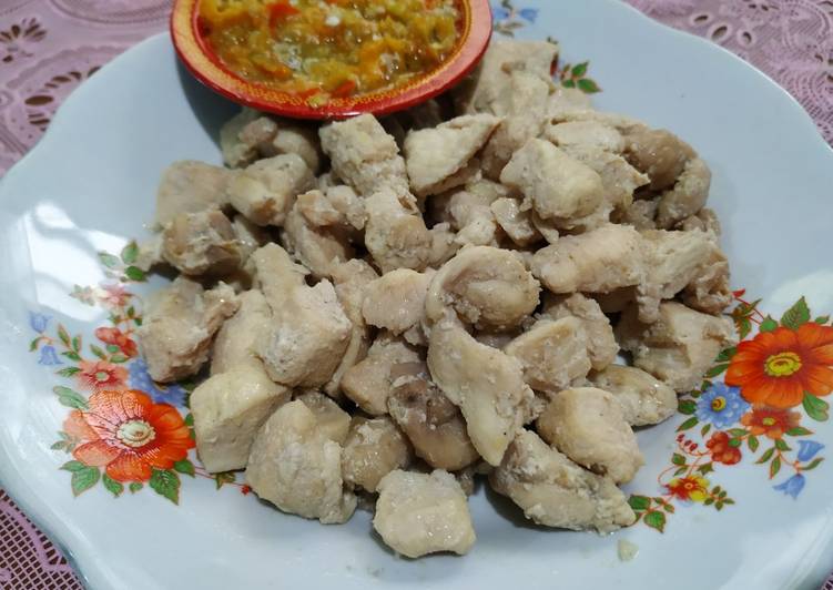 Ayam Rebus Bumbu Taichan
