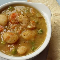 A picture of Vickys Butter Bean Soup, GF DF EF SF NF.