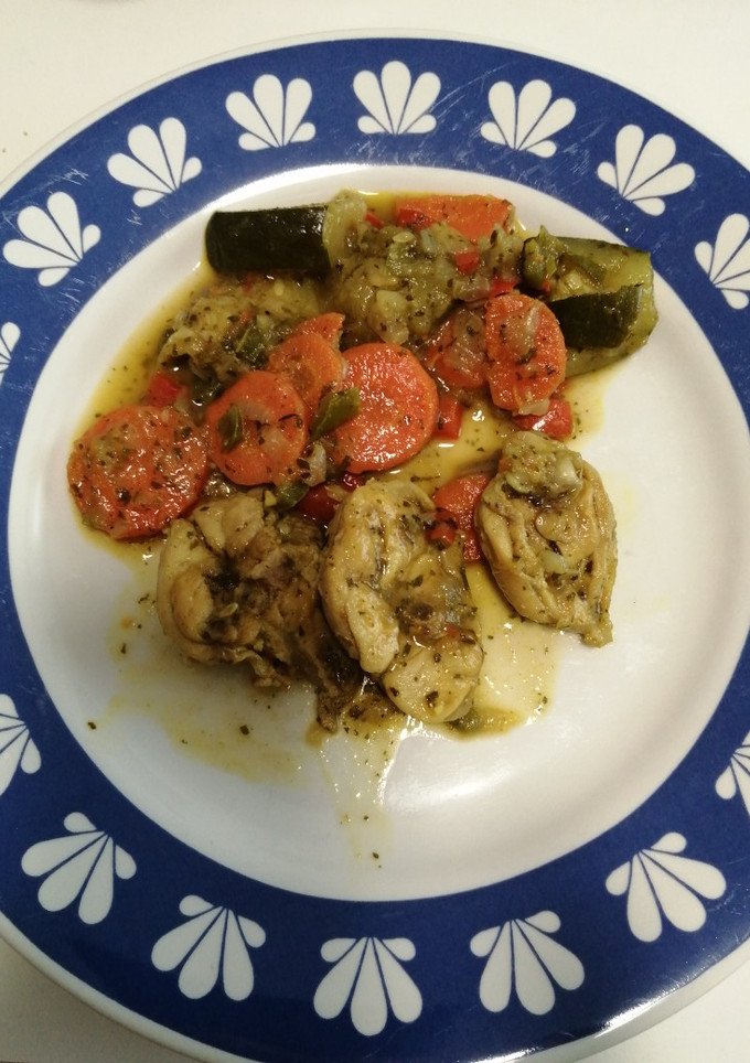 Una foto de Conejo con verduras