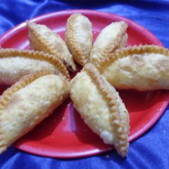 A picture of Gujiya.