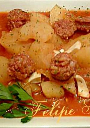Foto principal de Patatas guisadas con chorizo