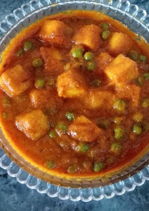 मटर पनीर की सब्जी(matar paneer ki sabzi recipe in Hindi) रेसिपी मुख्य फोटो
