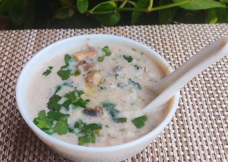 Recipe of Ultimate Creamy Mushroom Soup