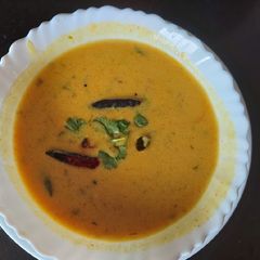A picture of Gujarati curry.