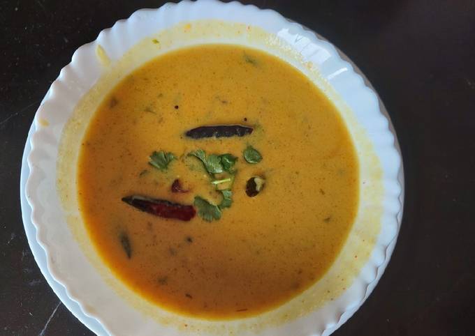 Gujarati curry