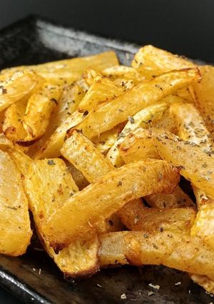 A picture of Turnip Fries.