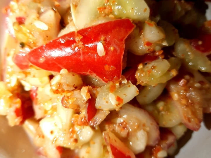Langkah Mudah untuk Membuat Resep  Rujak jambu+timun yang Enak Banget, Enak Banget