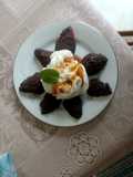 Strawberries with Chocolate and Caramel Whipped Cream