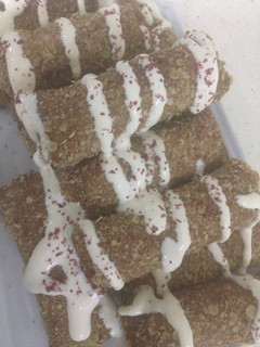 A picture of Toast bread cZekin Roll.