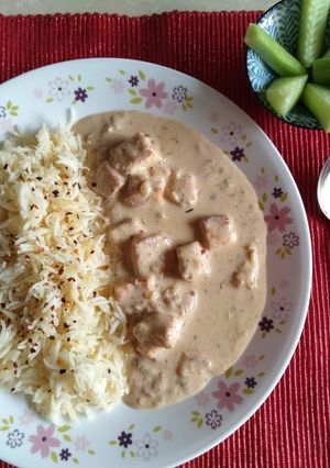 A picture of Creamy paneer curry.