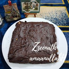 A picture of Atta Brownie Cake.